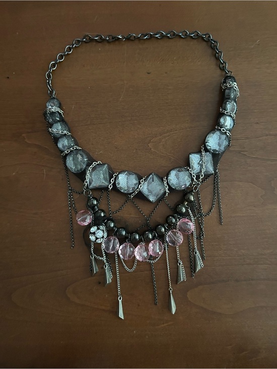 Betsey Johnson Jewelry - Betsy Johnson Y2K Statement Necklace with Pink Crystal Accents